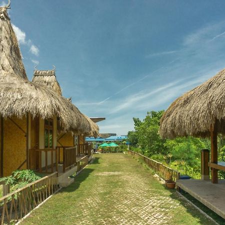Reddoorz @ Tambolaka Sumba Hotel Lokokaki Exterior photo