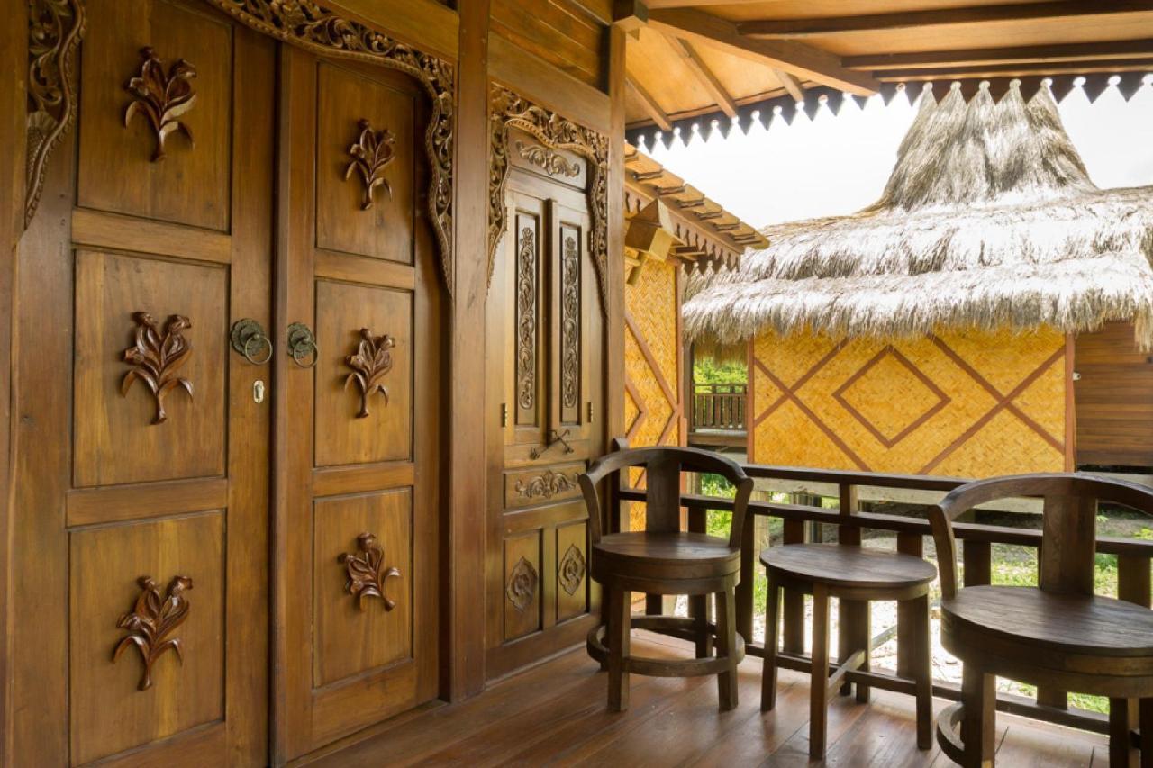 Reddoorz @ Tambolaka Sumba Hotel Lokokaki Exterior photo